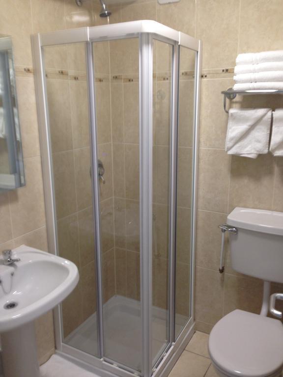 The Fleet Inn Guesthouse & Restaurant Killybegs Chambre photo